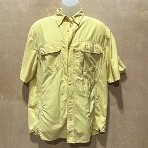 Men's VTG Woolrich button-up shirt